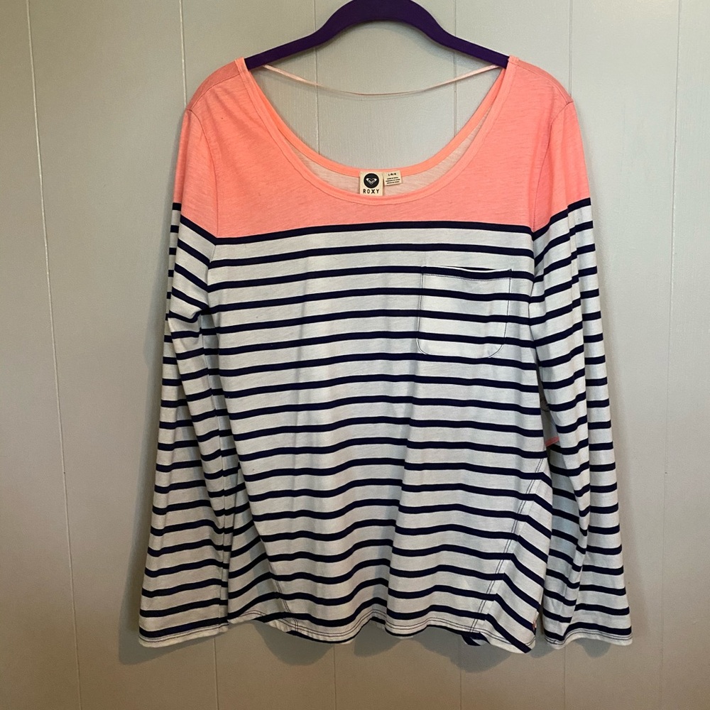 NWT Roxy Long Sleeve Scoop Neck